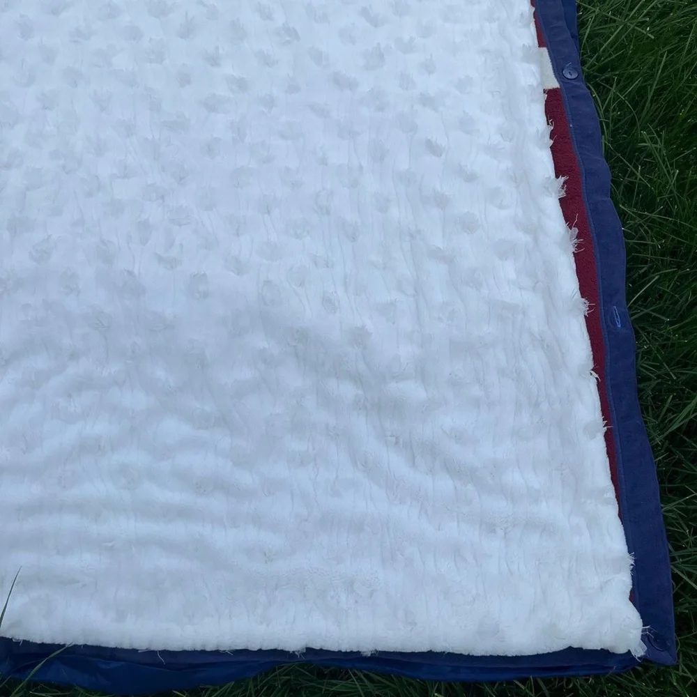 LoveShackFancy x Pottery Barn Teen Sweet Bows Faux Fur Throw White blanket